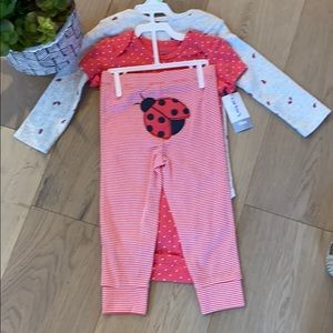 Carter’s 3 piece set!